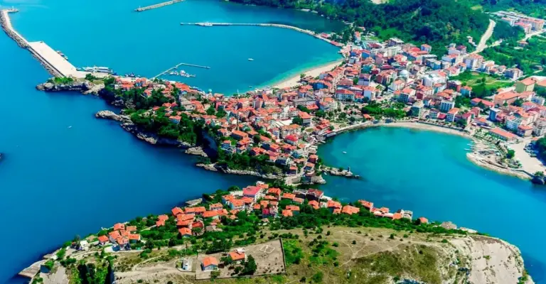 Amasra’nın havadan görünümü